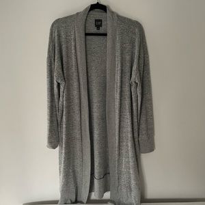 Gap Softspun Cardigan. Size M. Grey.